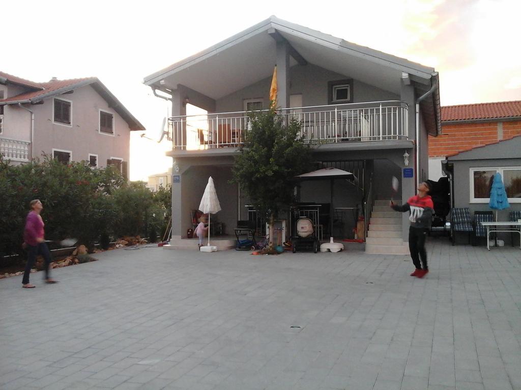 Haus Hanna Vodice Exterior foto